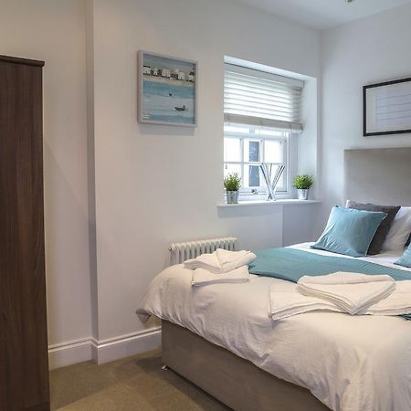 Finchley Central Luxury 3 Bed Triplex Loft Style Apartment Hendon Luaran gambar